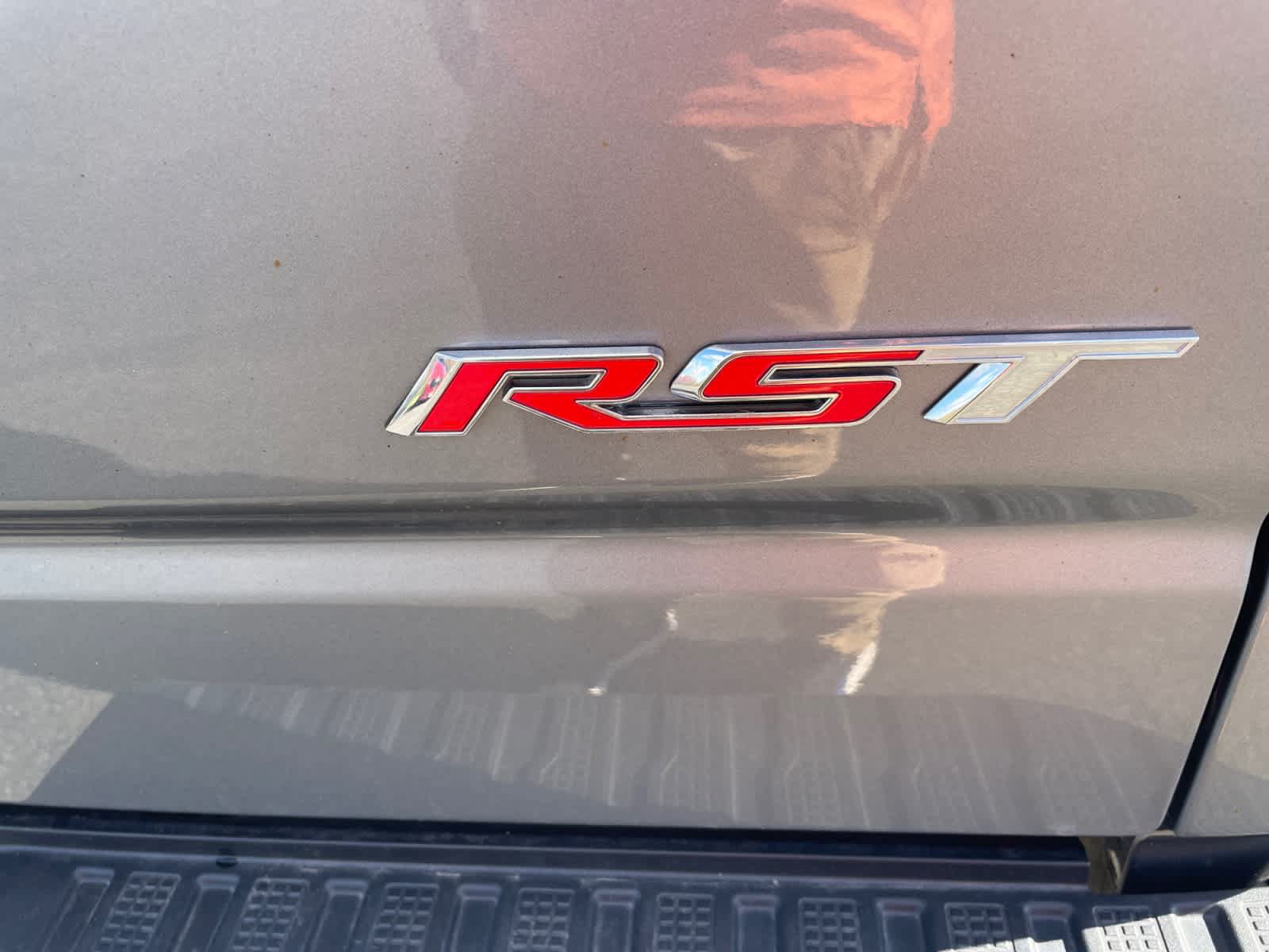 Used 2025 Chevrolet Silverado 1500 RST AWD/4WD image 28