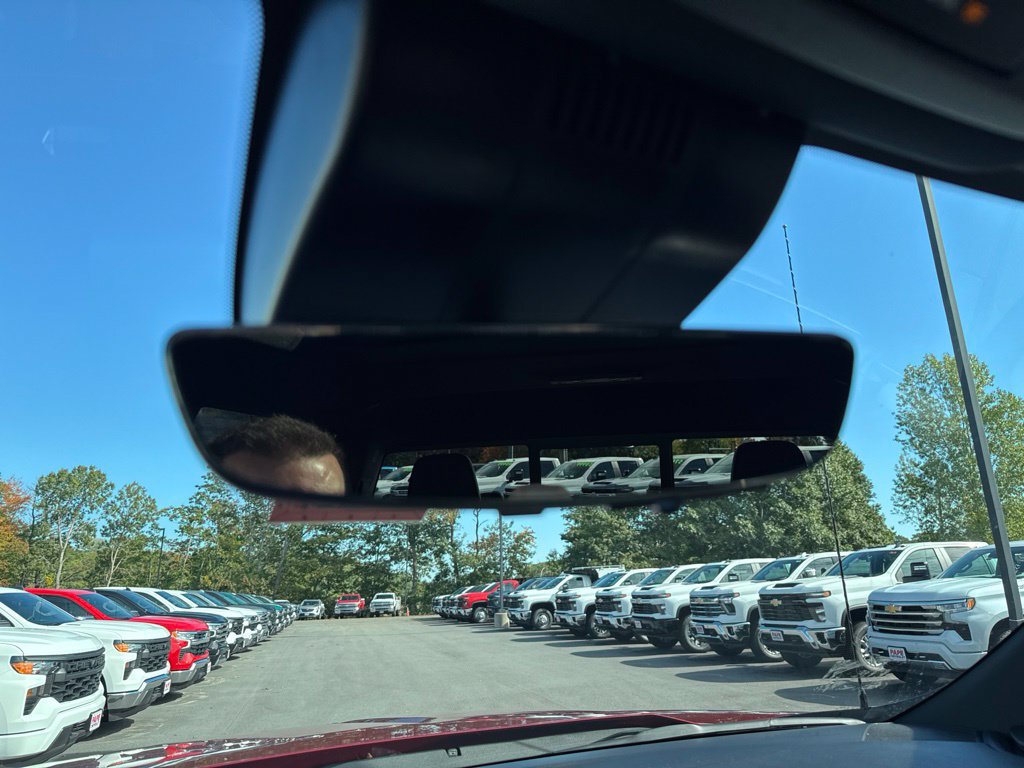 Used 2025 Chevrolet Silverado 1500 High Country AWD/4WD image 43