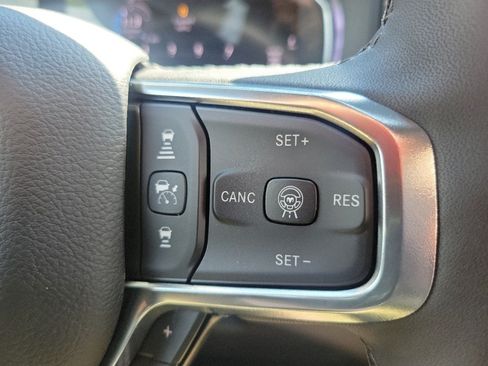 Used 2025 RAM 1500 Laramie RWD image 18