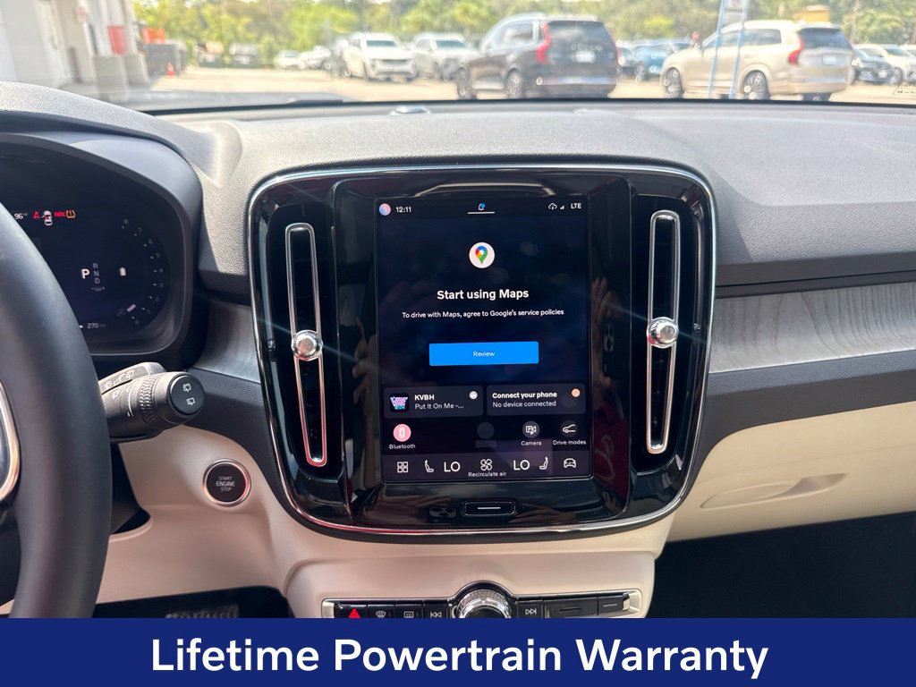Certified 2024 Volvo XC40 B5 Plus w/ Protection Package Premier AWD/4WD image 11
