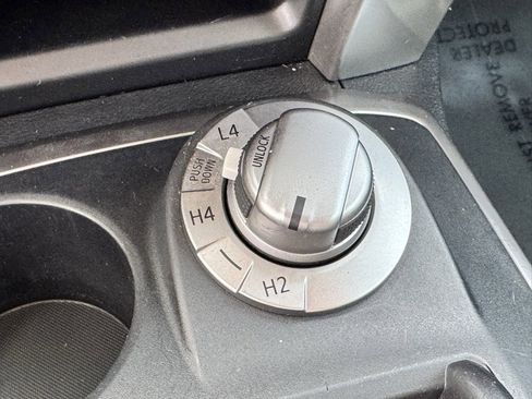 Used 2022 Toyota 4Runner SR5 Premium w/ Moonroof Package image 37