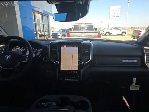New 2026 RAM 3500 Big Horn AWD/4WD image 7