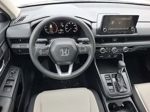 Used 2023 Honda CR-V LX image 20