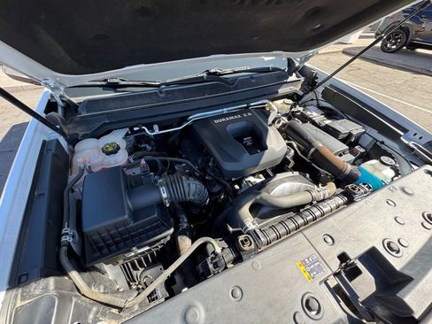 Used 2017 GMC Canyon SLT w/ Driver Alert Package image 18