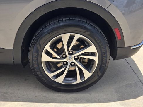 Certified 2022 Buick Envision Essence w/ Technology Package I FWD image 27