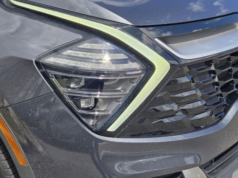 Used 2024 Kia Sportage EX AWD/4WD image 24