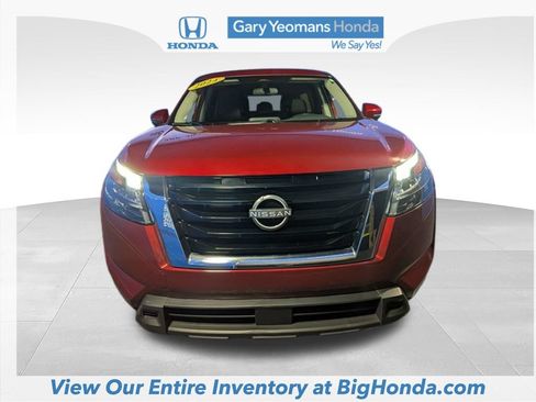 Used 2024 Nissan Pathfinder SV AWD/4WD image 10
