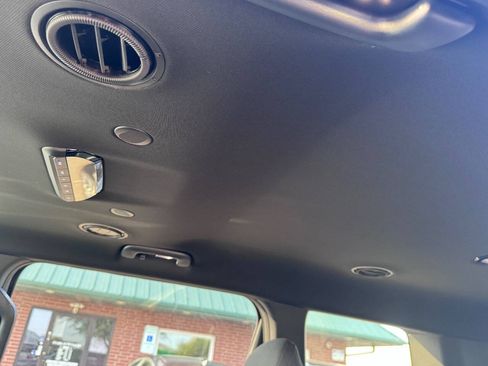 Used 2027 Kia Telluride S FWD image 17