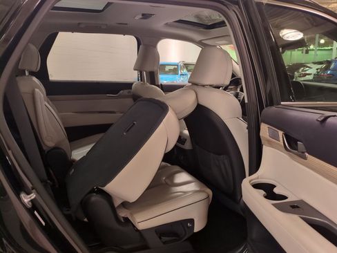 Certified 2022 Hyundai Palisade Limited image 13