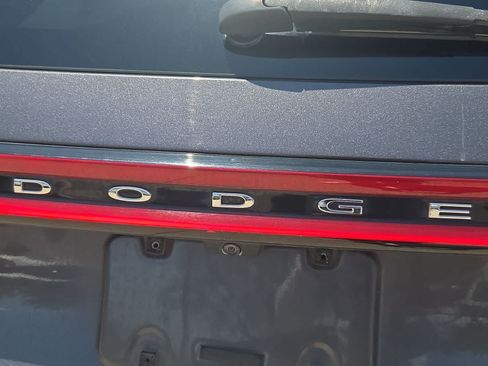 Used 2018 Dodge Durango SXT w/ 3rd Row Seating Group RWD image 11