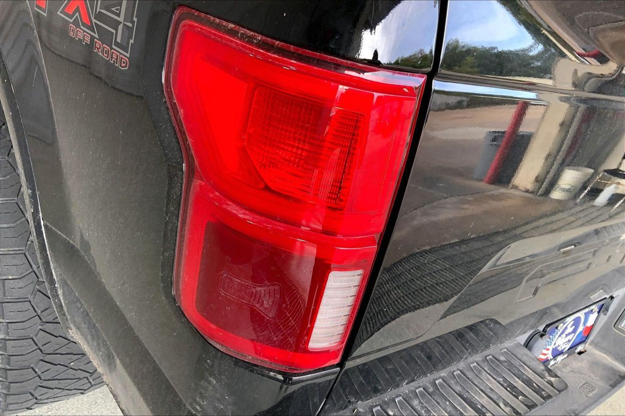 Used 2018 Ford F150 Lariat AWD/4WD image 13