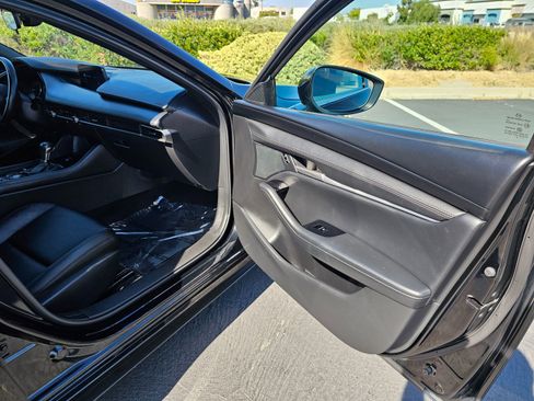 Used 2025 MAZDA MAZDA3 s Sport FWD image 28