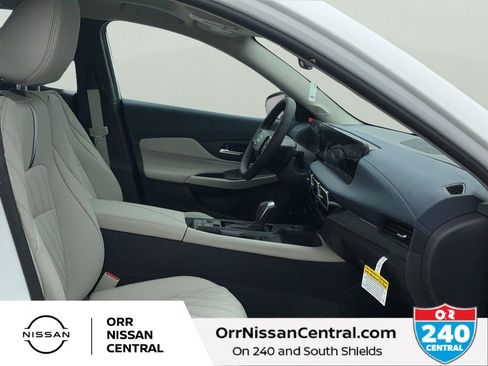 New 2026 Nissan Sentra SL w/ Floor Mat Package FWD image 11