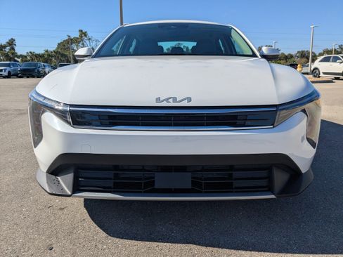 New 2025 Kia K4 GT-Line Turbo FWD image 10