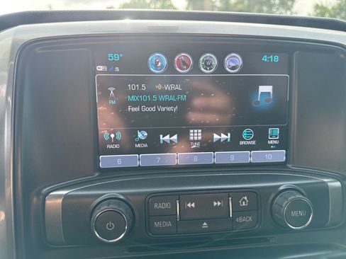 Used 2018 Chevrolet Silverado 1500 LT w/ LPO, Black Pack AWD/4WD image 26