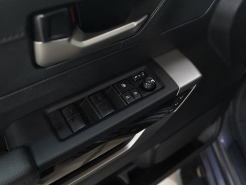 Used 2022 Toyota Tundra Limited image 22