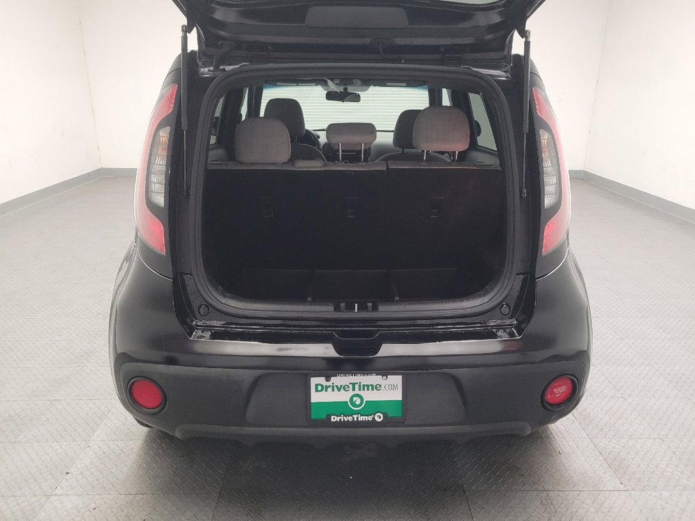 Used 2017 Kia Soul FWD image 29