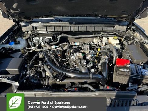 Used 2024 Ford Bronco Outer Banks AWD/4WD image 35