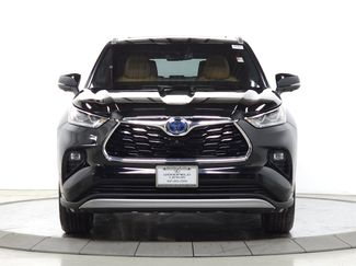 Used 2024 Toyota Highlander Platinum video 2