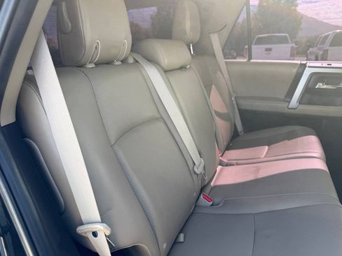 Used 2016 Toyota 4Runner Limited AWD/4WD image 22