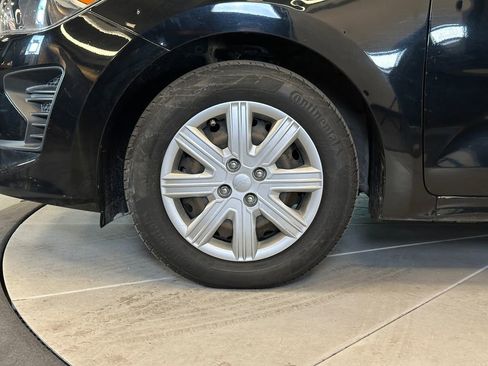 Used 2023 Kia Rio S FWD image 25