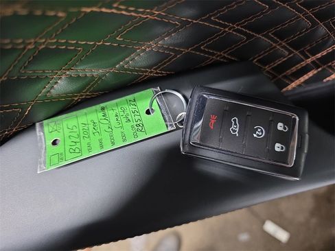 Used 2024 Jeep Grand Cherokee L Summit w/ High Altitude Package image 41