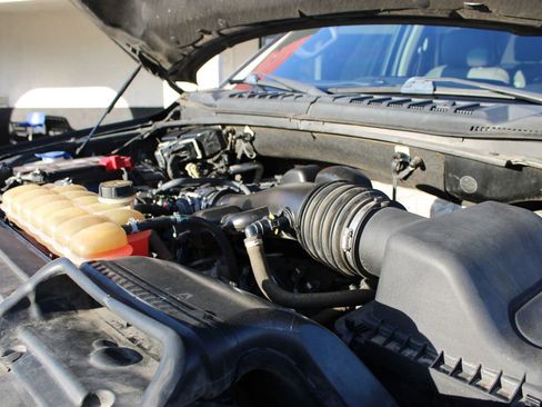 Used 2018 Ford F150 XLT image 30