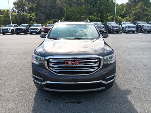 Used 2018 GMC Acadia SLT AWD/4WD image 8