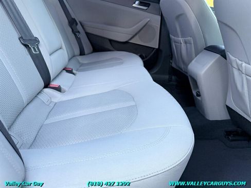 Used 2016 Hyundai Sonata SE FWD image 20