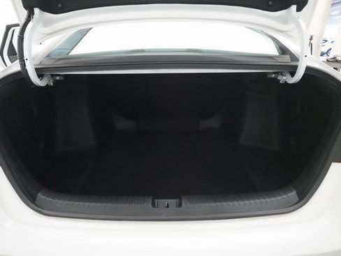 Certified 2023 Honda Accord EX image 10