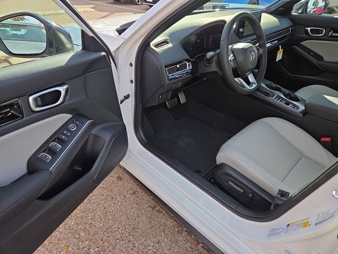 New 2026 Honda Civic Sport Touring image 10