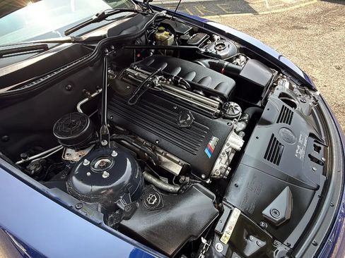 Used 2006 BMW M Roadster RWD image 48