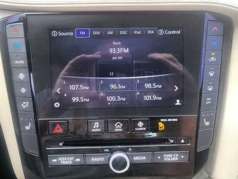 Used 2019 INFINITI QX50 Essential w/ Premium Heat Package FWD image 37