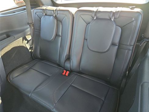 New 2026 Lincoln Aviator Black Label w/ Black Label Special Edition image 9