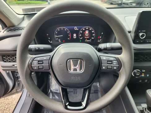 Certified 2025 Honda Accord LX image 9