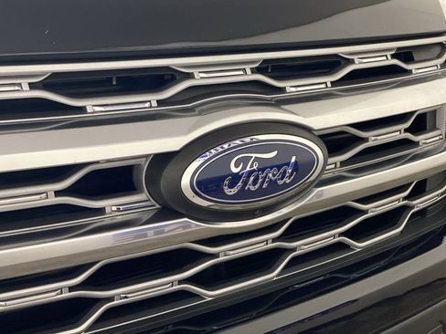 Used 2023 Ford Expedition Platinum image 38