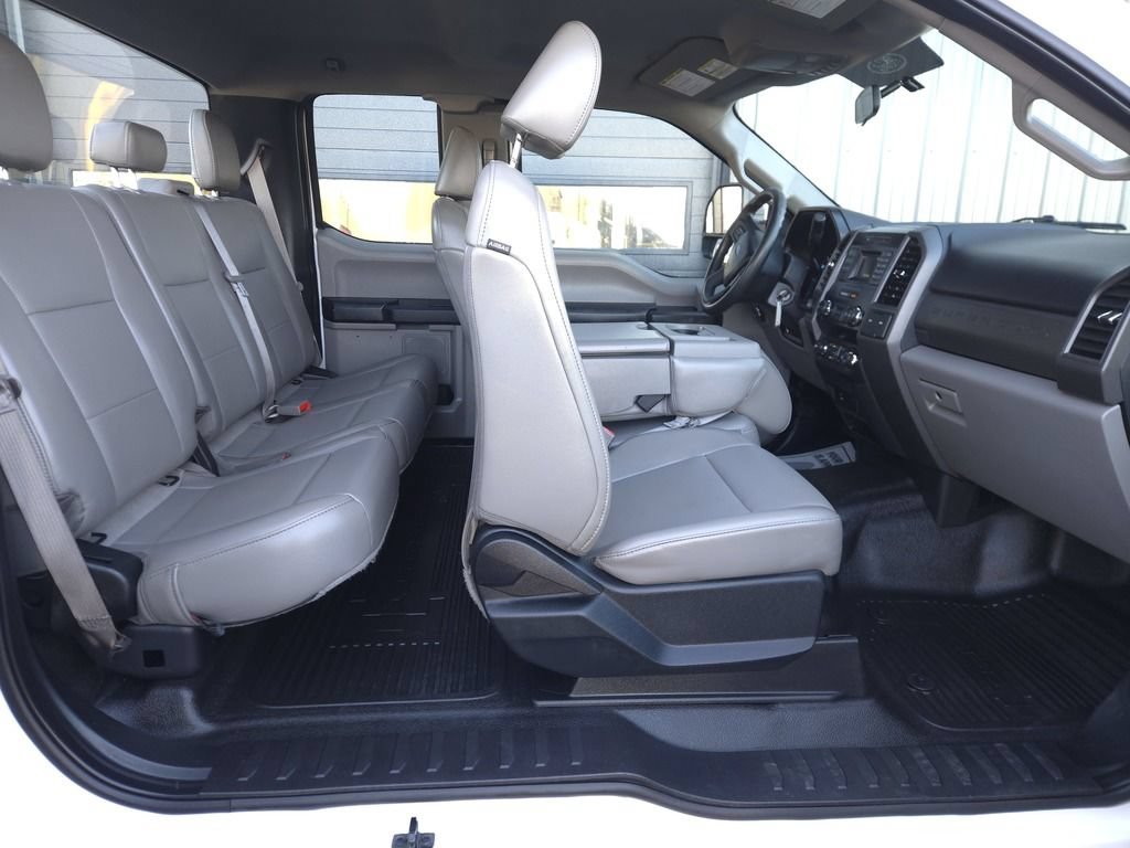 Used 2019 Ford F250 XL w/ Snow Plow Prep Package AWD/4WD image 17