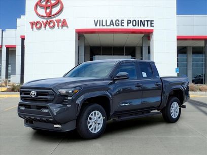 New 2025 Toyota Tacoma SR5