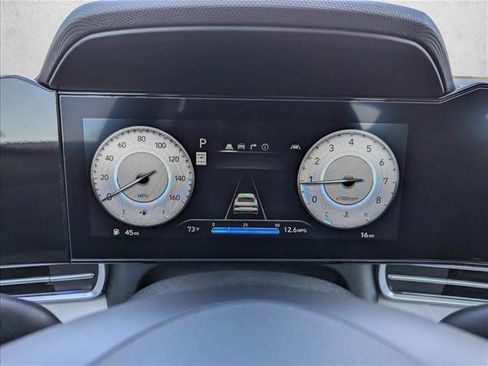 New 2026 Hyundai Elantra Limited image 16