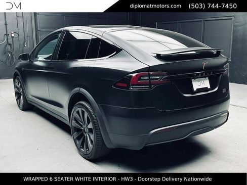 Used 2022 Tesla Model X Plaid AWD/4WD image 4
