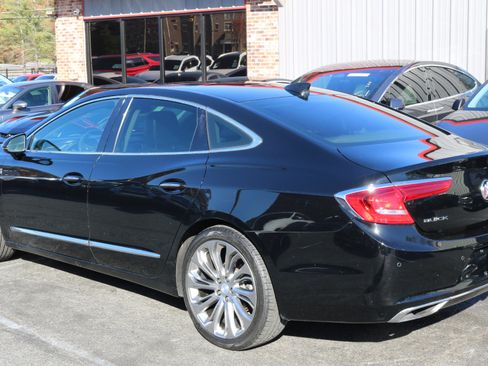 Used 2017 Buick LaCrosse Essence w/ Sun and Shade Package image 6