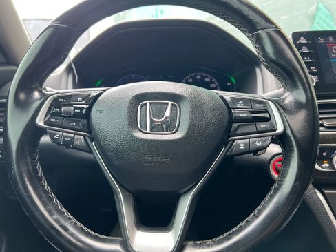 Used 2020 Honda Accord Touring image 13