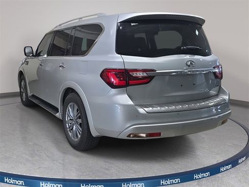 Used 2018 INFINITI QX80 4WD w/ Driver Assistance Package image 8