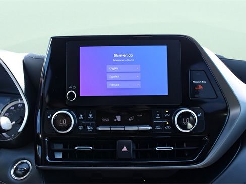 Used 2023 Toyota Highlander L image 20