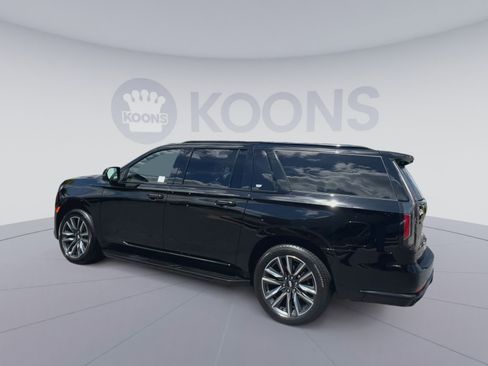 Used 2023 Cadillac Escalade ESV Sport Platinum AWD/4WD image 8