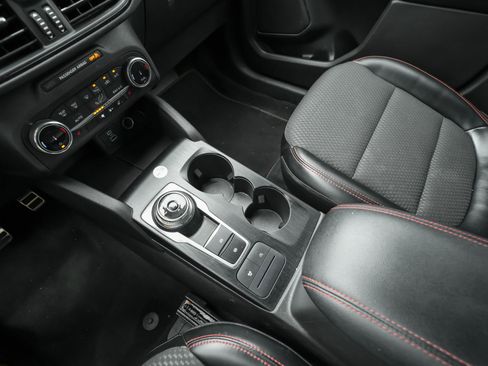 Used 2023 Ford Escape ST-Line image 22