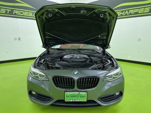Used 2021 BMW 230i xDrive Convertible w/ Premium Package image 4