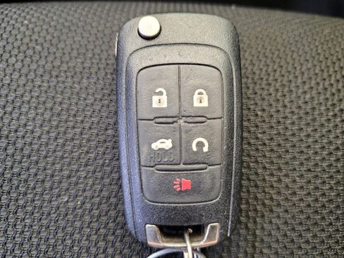 Used 2016 Chevrolet Cruze LT FWD image 32