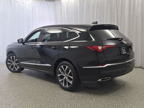 Used 2023 Acura MDX SH-AWD w/ Technology Package image 17