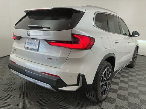 New 2026 BMW X1 xDrive28i w/ Convenience Package image 5